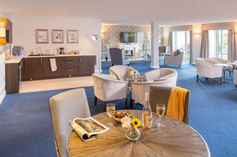 Communal lounge